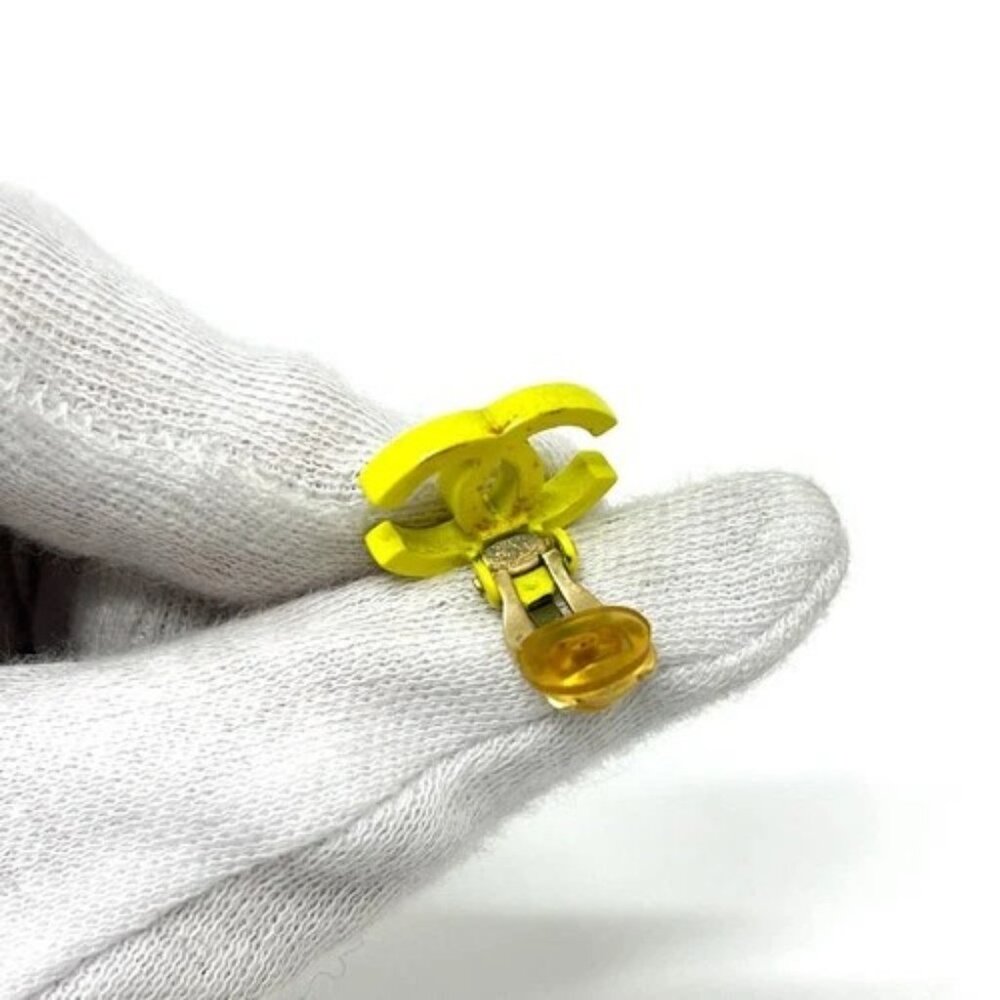 CHANEL A21871 03S CC Mark 2 series Accessories Earrings Metal yellow/pink - Picture 8 of 9